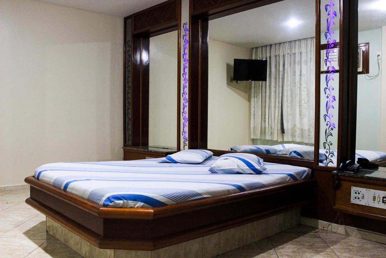 Hotel Station (adults Only) *
